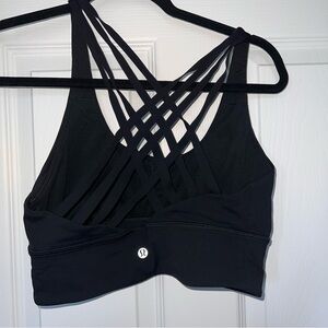 Lululemon sports bra